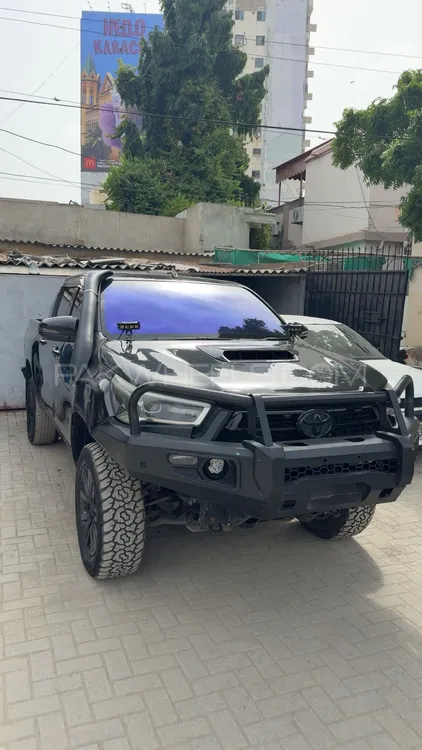 Toyota Hilux 2018 for Sale in Karachi Image-1