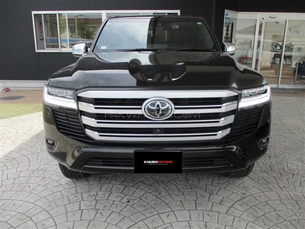 Toyota Land Cruiser 2023 for Sale in Lahore Image-1