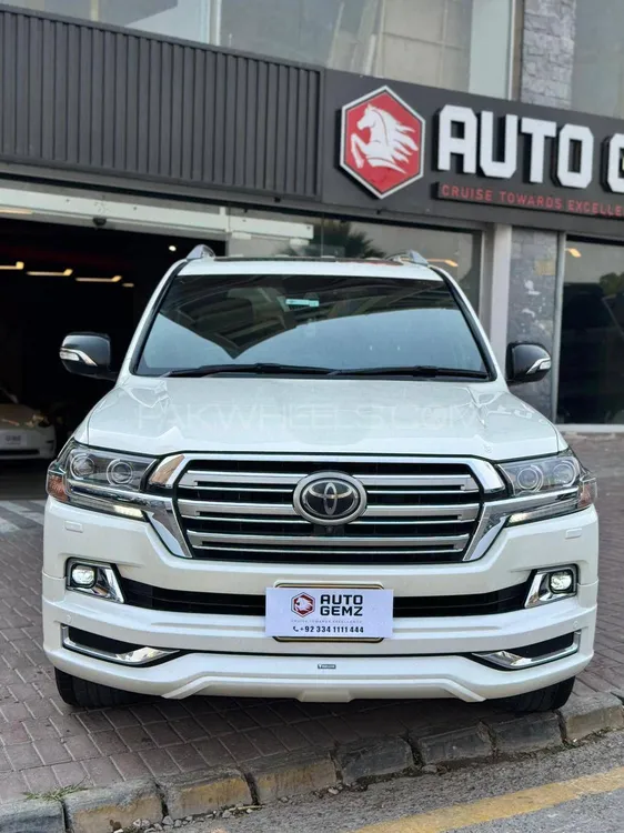 Toyota Land Cruiser 2017 for Sale in Islamabad Image-1