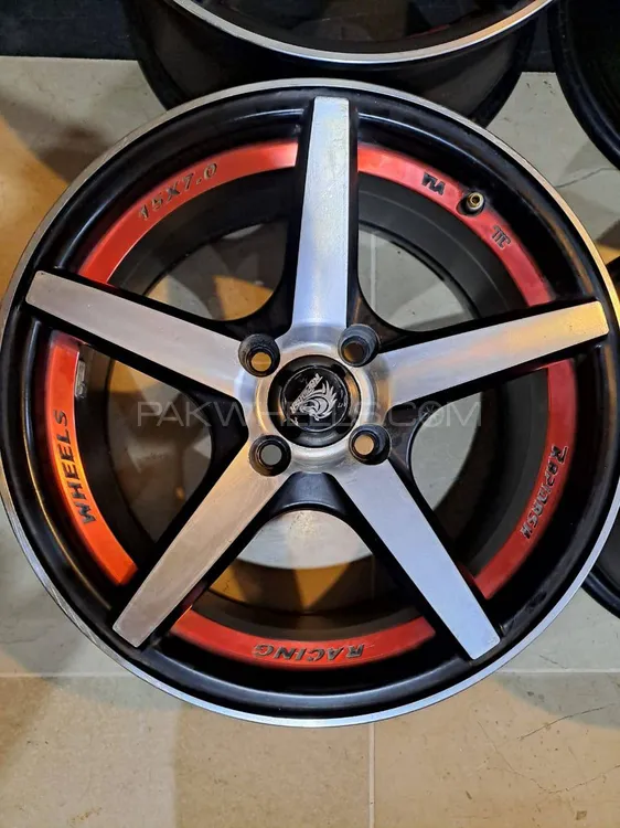 15 inch 4 nuts alloy rims Image-1