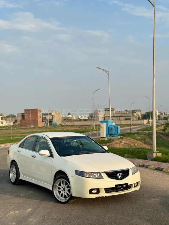 Honda Accord 2003 for Sale in Lahore Image-1