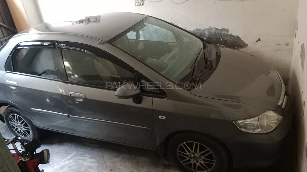 Honda City 2006 for Sale in Faisalabad Image-1