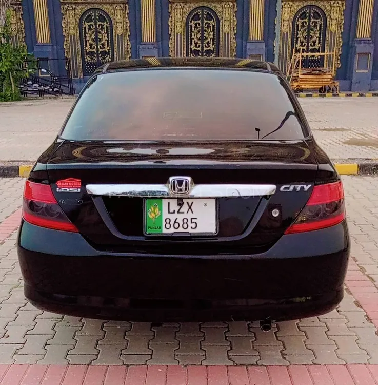 Honda City 2005 for Sale in Lahore Image-1