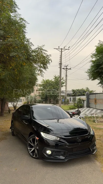 Honda Civic 2020 for Sale in Lahore Image-1