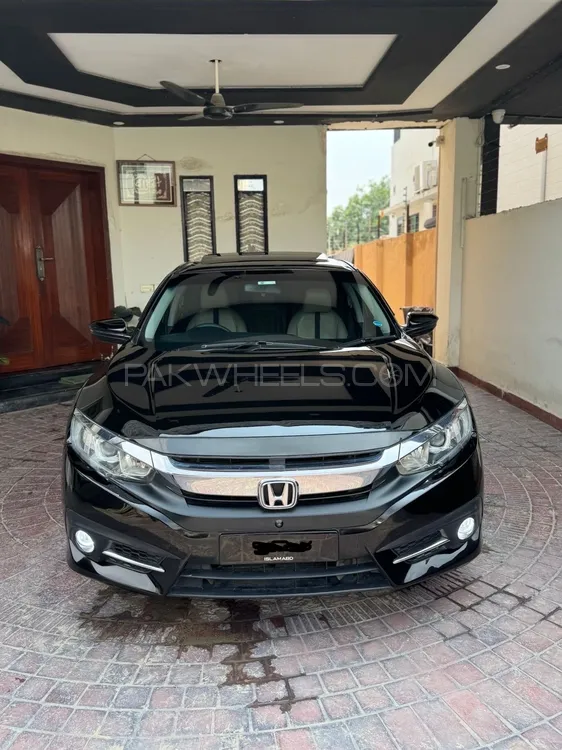 Honda Civic 2018 for Sale in Lahore Image-1
