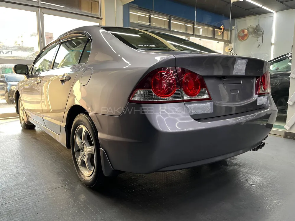 Honda Civic 2010 for Sale in Karachi Image-1