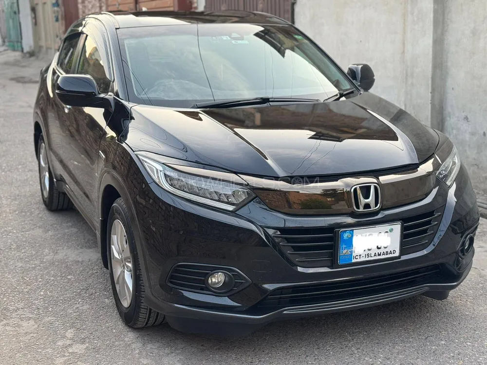 Honda Vezel 2018 for Sale in Abbottabad Image-1