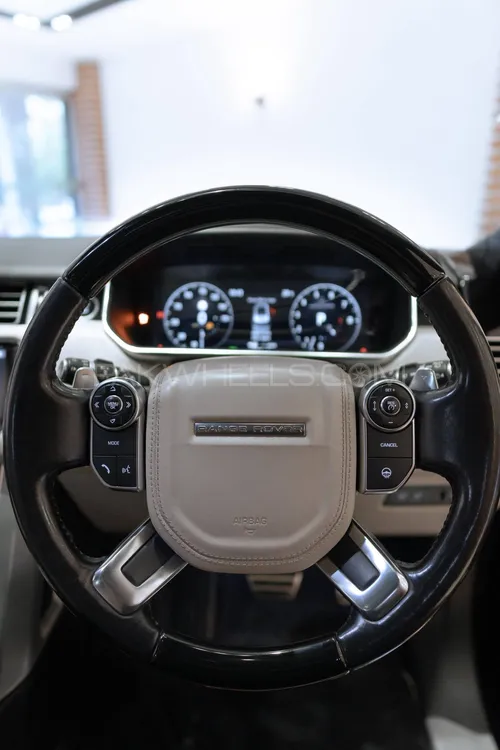 Range Rover Vogue 2017 for Sale in Islamabad Range Rover Vogue 2017 for Sale in Islamabad Image-14