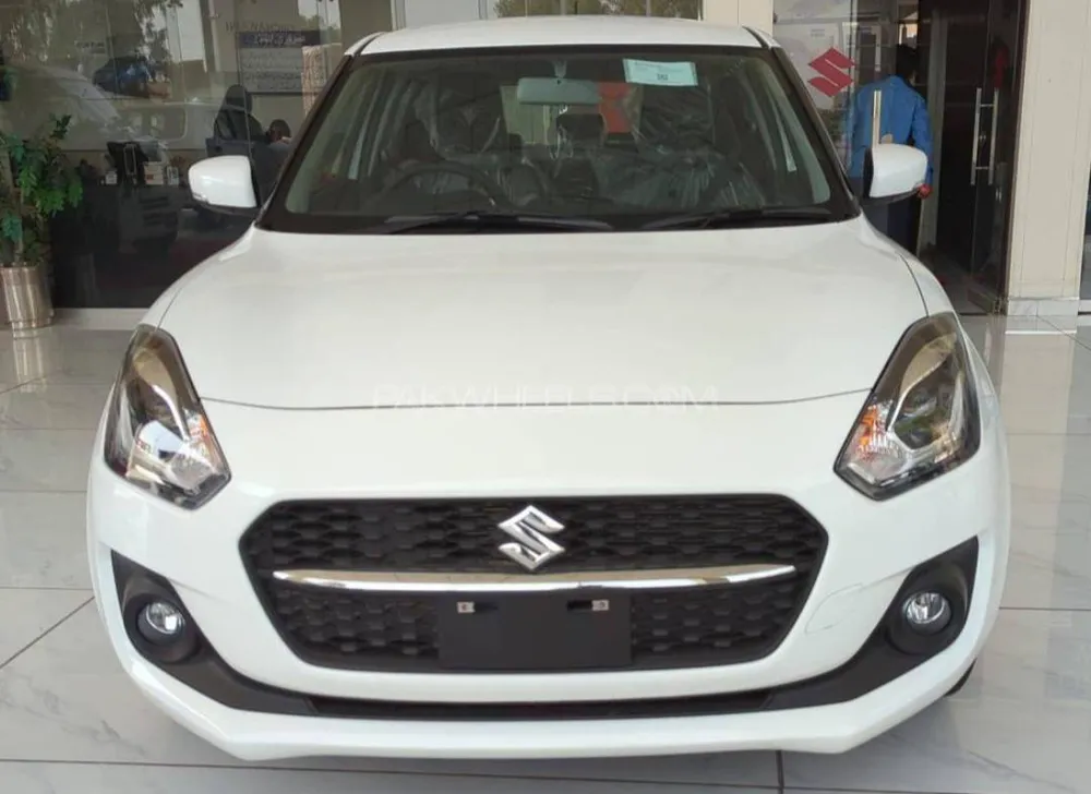 Suzuki Swift 2025 for Sale in Lahore Image-1