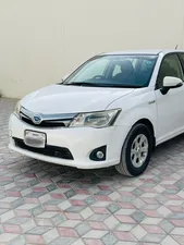 Toyota Corolla Fielder Hybrid 2014 for Sale
