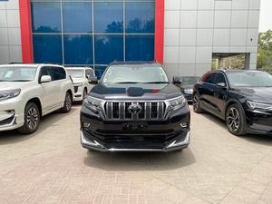 Prado TZ.G 2.8 Diesel 
Model: 2020
Mileage: 28,000 km
Unregistered 

*Wooden Steering
*Height control
*Leather & power seats
*Heating & cooling seat
*Orignal TV + 4 cameras
*Headlight washer
*Paddle shifters 
*Memory seats
*4x4 System
*Multi terrain system (MTS)
*Crawl control
*Traction control
*Ambient lighting
*Sunroof
*7 seater

Calling and Visiting Hours

Monday to Saturday

11:00 AM to 7:00 PM