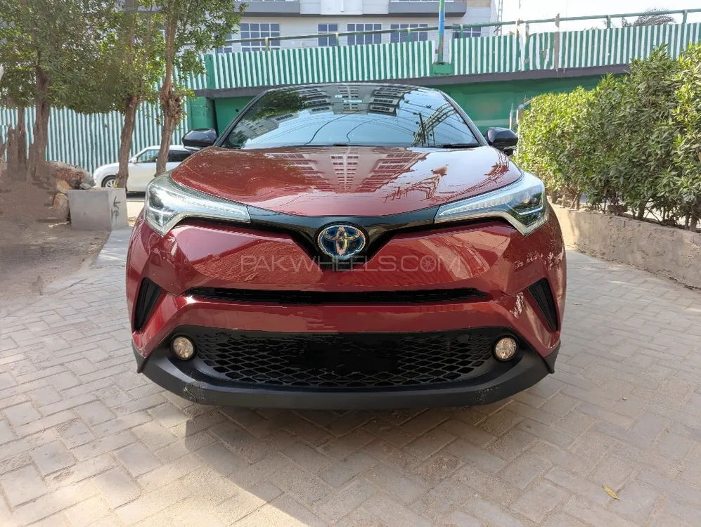 Toyota C-HR 2017 for Sale in Hyderabad Image-1