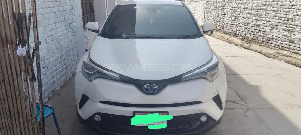 Toyota C-HR 2017 for Sale in Quetta Image-1