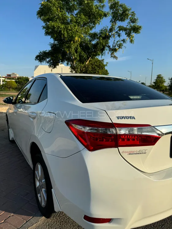 Toyota Corolla 2015 for Sale in Multan Image-1