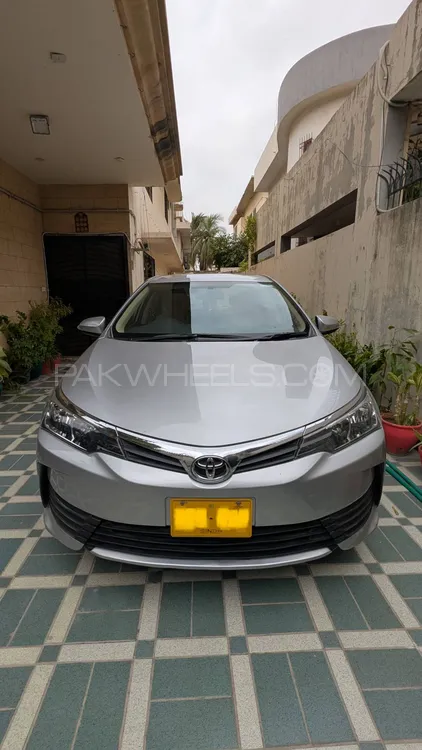 Toyota Corolla 2020 for Sale in Karachi Image-1