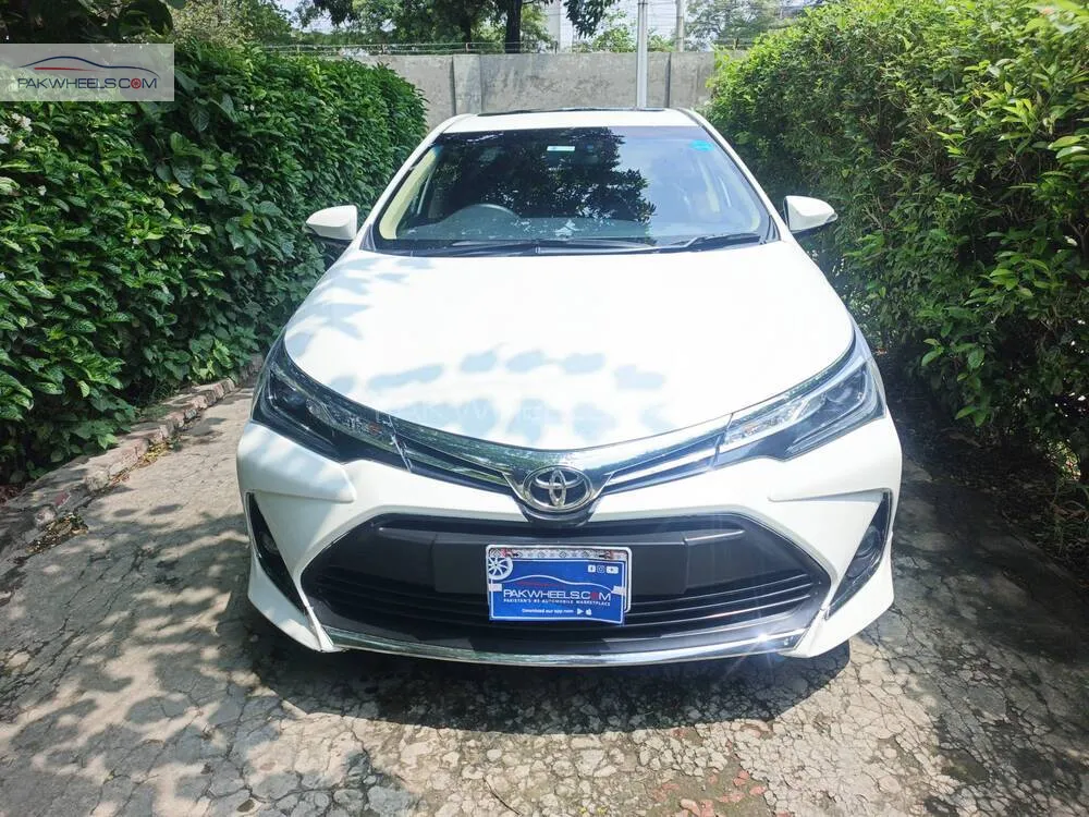Toyota Corolla 2020 for Sale in Lahore Image-1