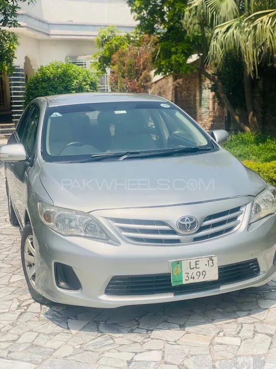 Toyota Corolla 2013 for Sale in Peshawar Image-1