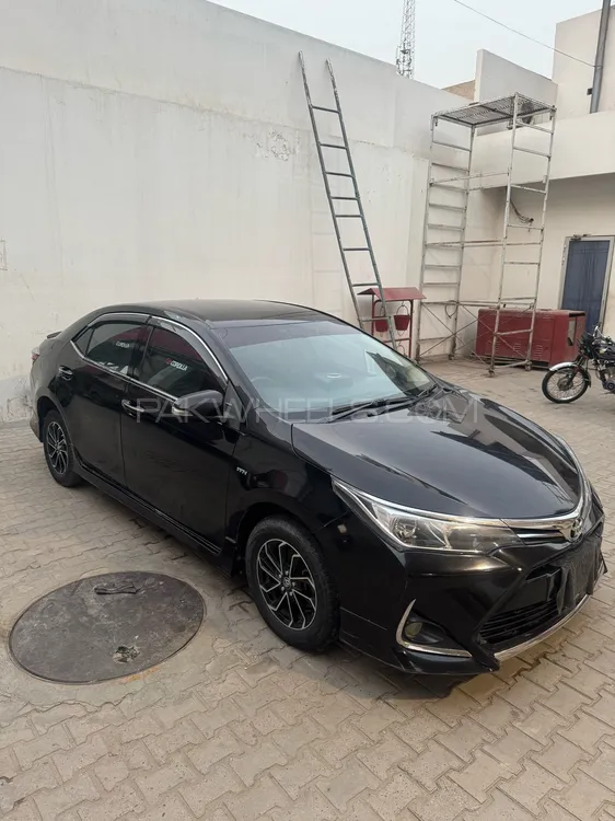 Toyota Corolla 2016 for Sale in Multan Image-1