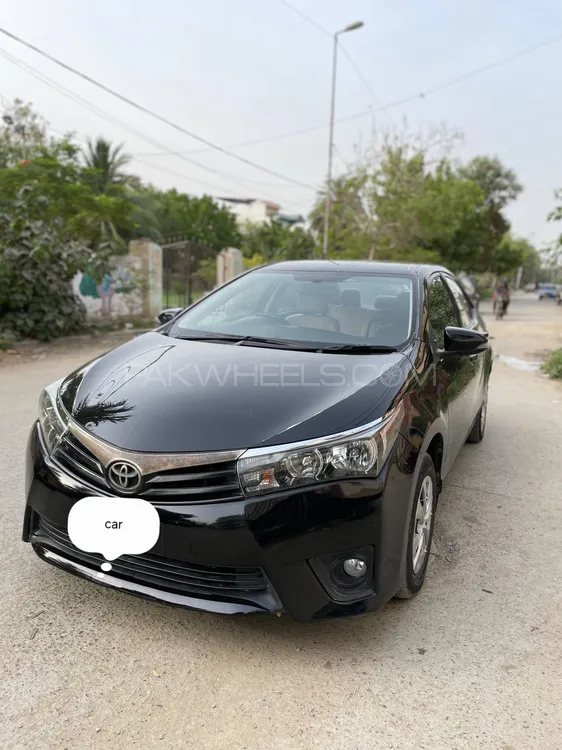 Toyota Corolla 2015 for Sale in Karachi Image-1