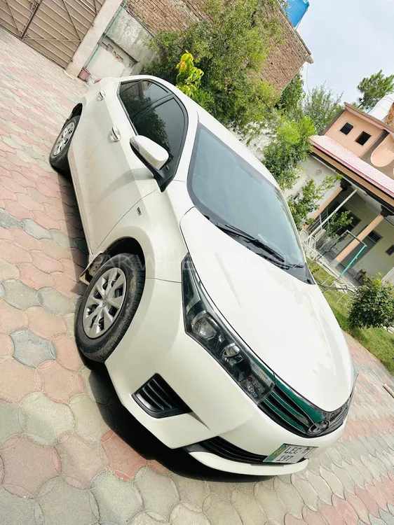 Toyota Corolla 2017 for Sale in Charsadda Image-1
