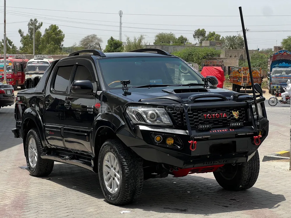 Toyota Hilux 2012 for Sale in Lahore Image-1