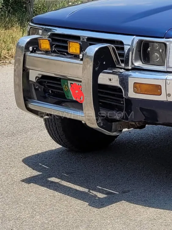 Toyota Hilux 1990 for Sale in Islamabad Image-1
