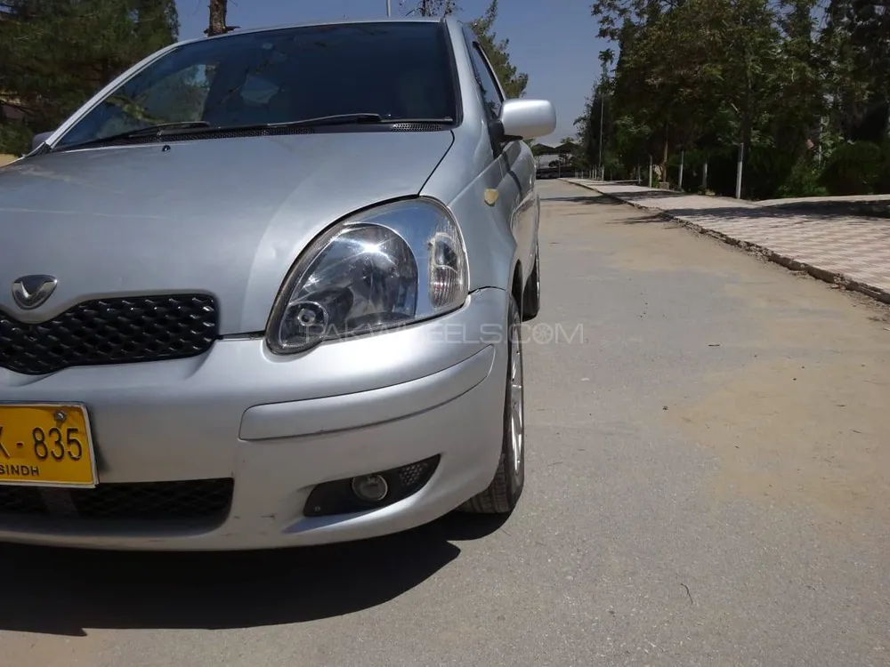 Toyota Vitz 2004 for Sale in Quetta Image-1