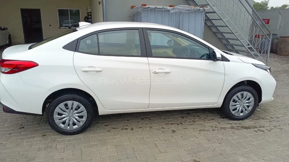 Toyota Yaris Sedan 2025 for Sale in Lahore Image-1
