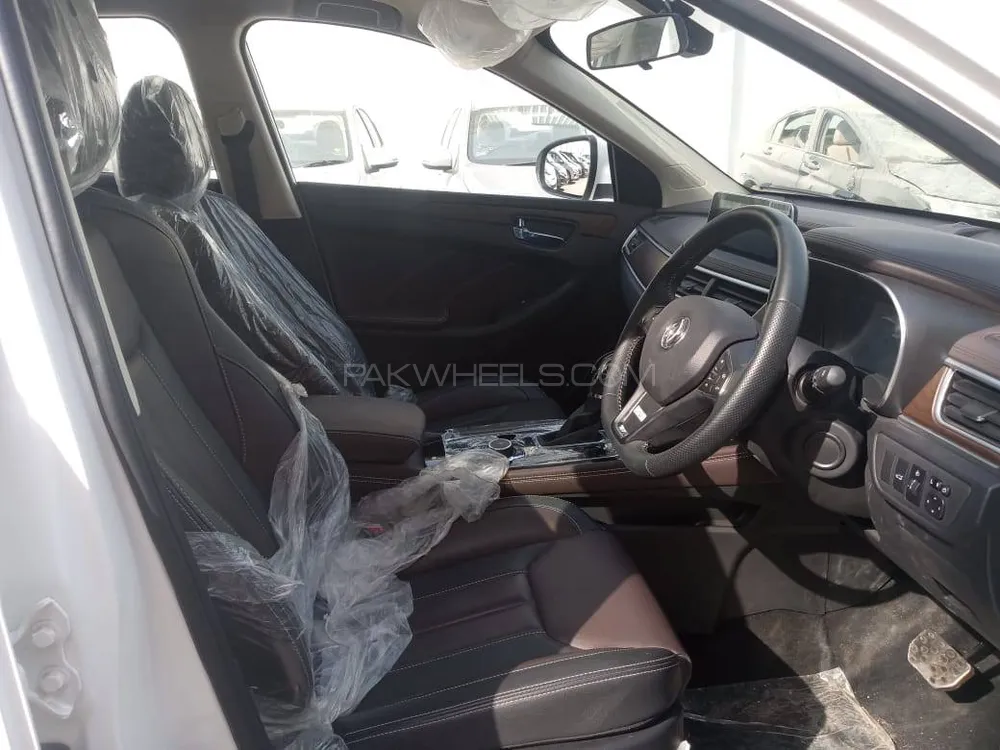 DFSK Glory 580 2025 for Sale in Islamabad DFSK Glory 580 2025 for Sale in Islamabad Image-13