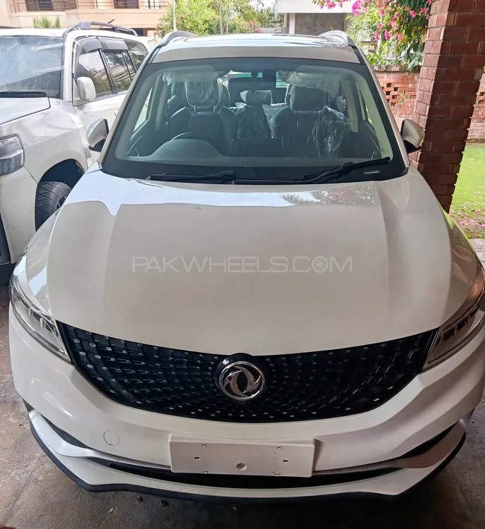 DFSK Glory 580 2025 for Sale in Islamabad DFSK Glory 580 2025 for Sale in Islamabad Image-16
