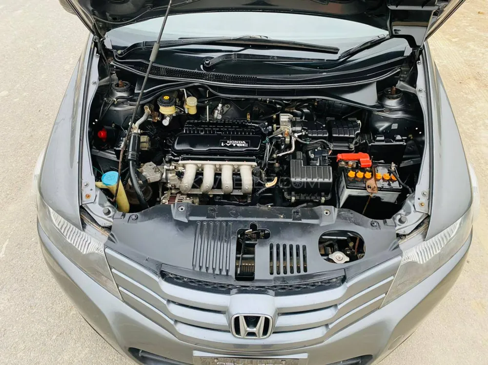 Honda City 2010 for Sale in Ahmed Pur East Image-1