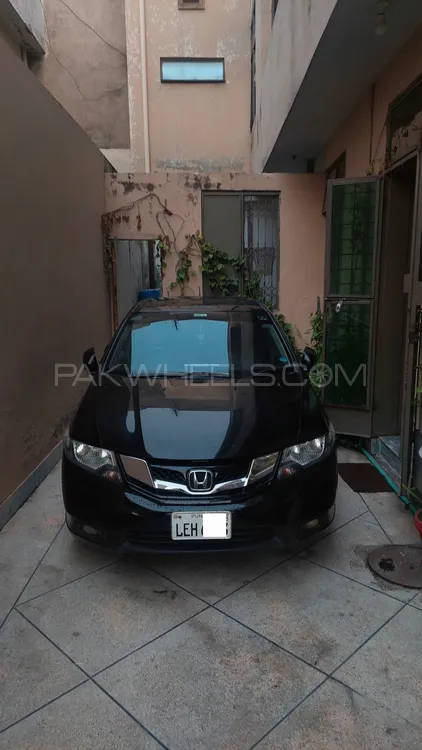 Honda City 2018 for Sale in Lahore Image-1