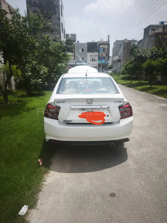 Honda City 2021 for Sale in Lahore Image-1
