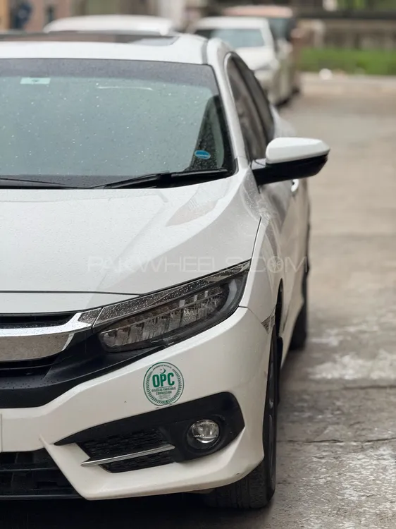 Honda Civic 2020 for Sale in Lahore Image-1