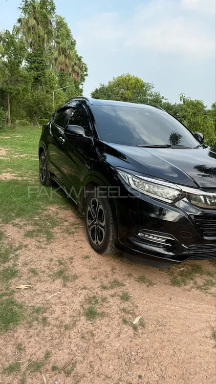 Honda Vezel 2019 for Sale in Islamabad Image-1