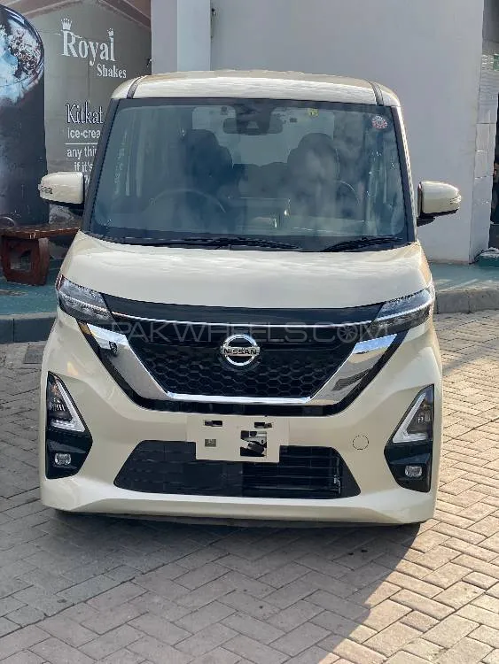 Nissan Roox 2022 for Sale in Lahore Image-1
