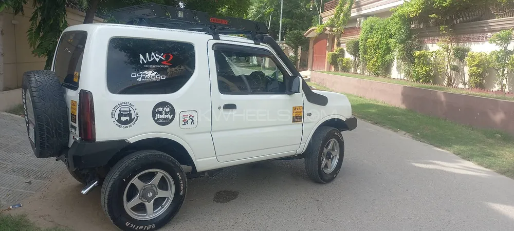 Suzuki Jimny 2013 for Sale in Karachi Image-1