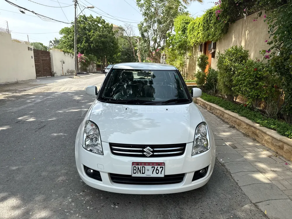 Suzuki Swift 2018 for Sale in Karachi Image-1