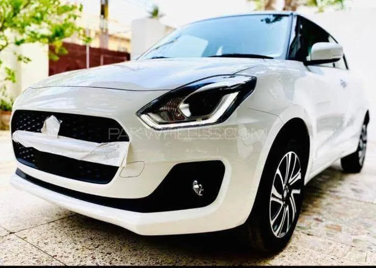 Suzuki Swift 2025 for Sale in Karachi Image-1