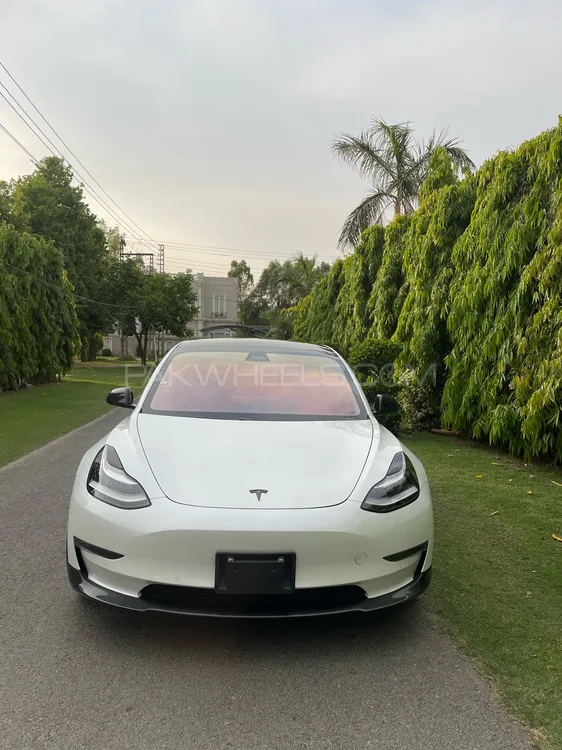 Tesla Model 3 2020 for Sale in Lahore Image-1