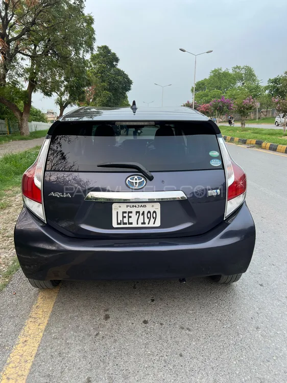 Toyota Aqua 2019 for Sale in Islamabad Image-1