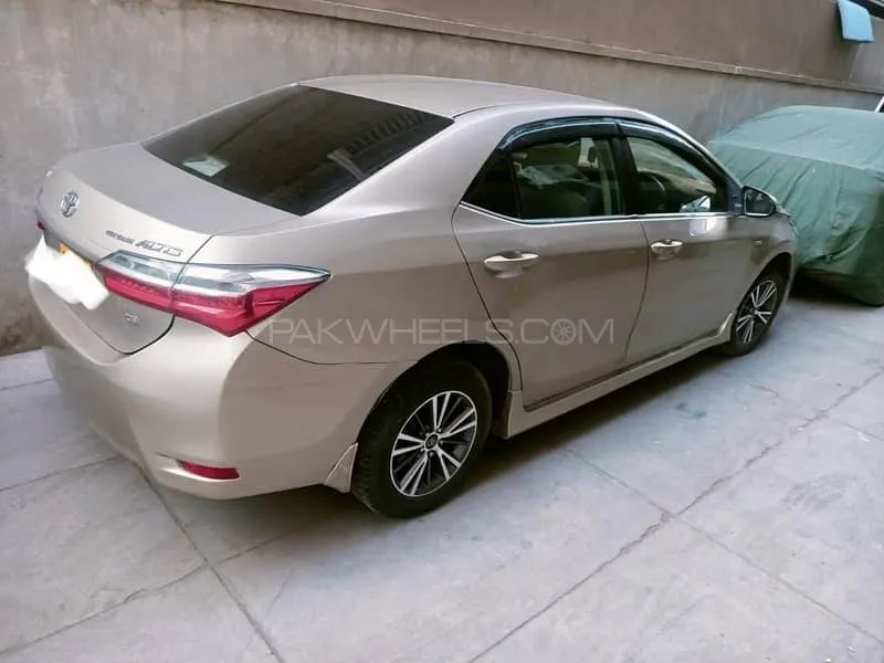 Toyota Corolla 2018 for Sale in Karachi Image-1