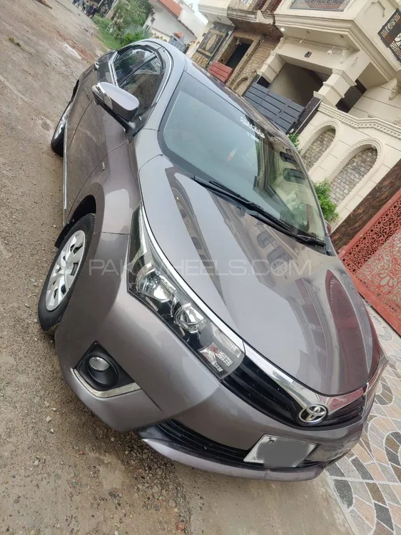 Toyota Corolla 2015 for Sale in Sargodha Image-1