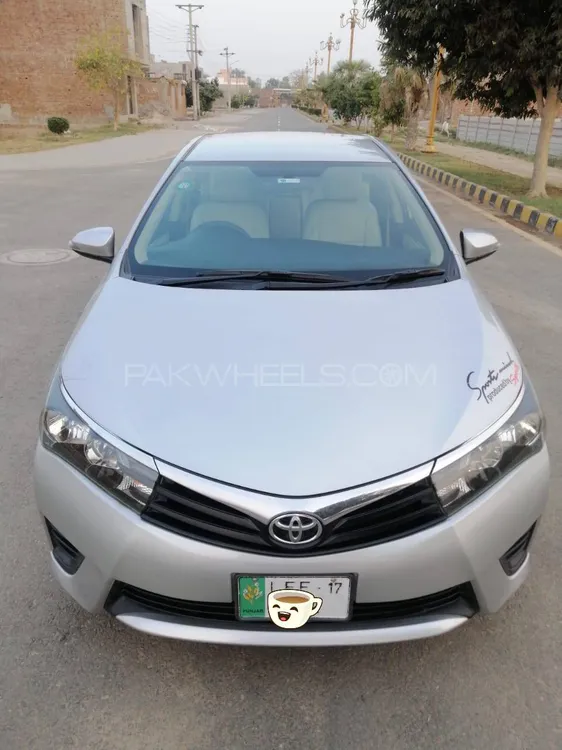 Toyota Corolla 2017 for Sale in Islamabad Image-1