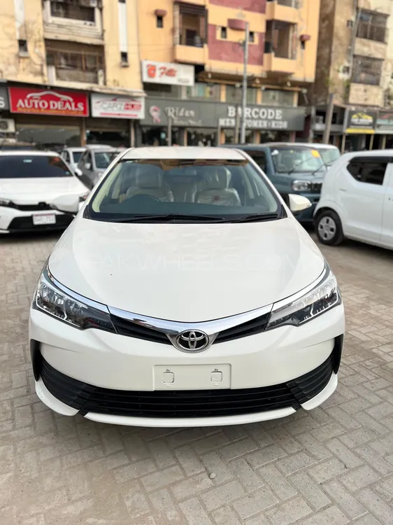 Toyota Corolla 2019 for Sale in Karachi Image-1