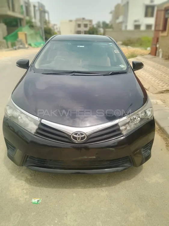 Toyota Corolla 2015 for Sale in Karachi Image-1