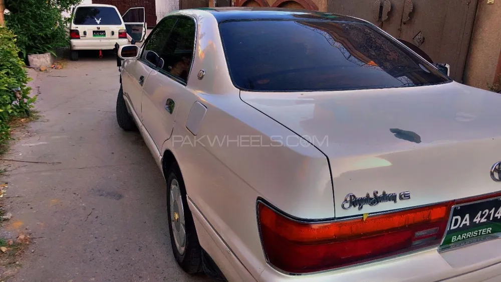 Toyota Crown 1992 for Sale in Islamabad Image-1