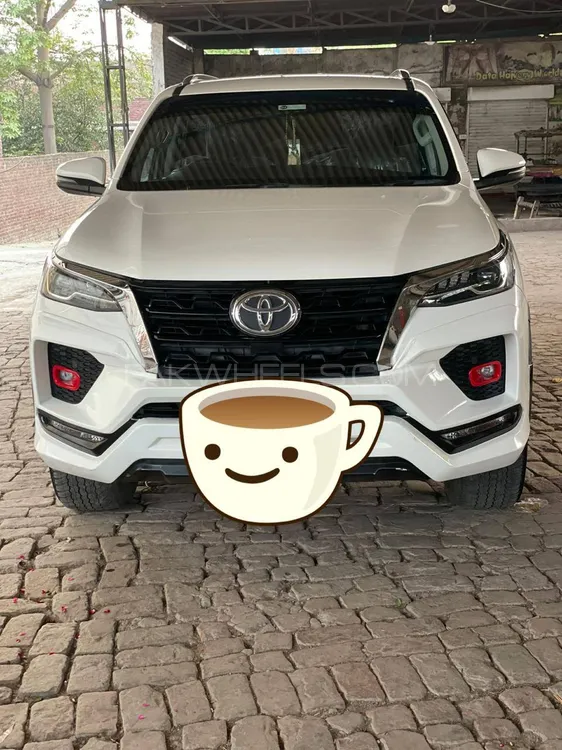 Toyota Fortuner 2022 for Sale in Lahore Image-1