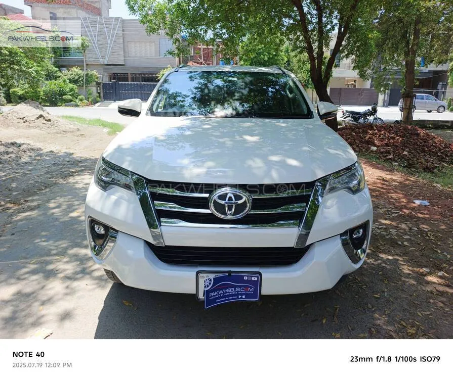 Toyota Fortuner 2021 for Sale in Lahore Image-1