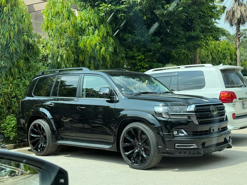 Toyota Land Cruiser 2020 for Sale in Lahore Image-1